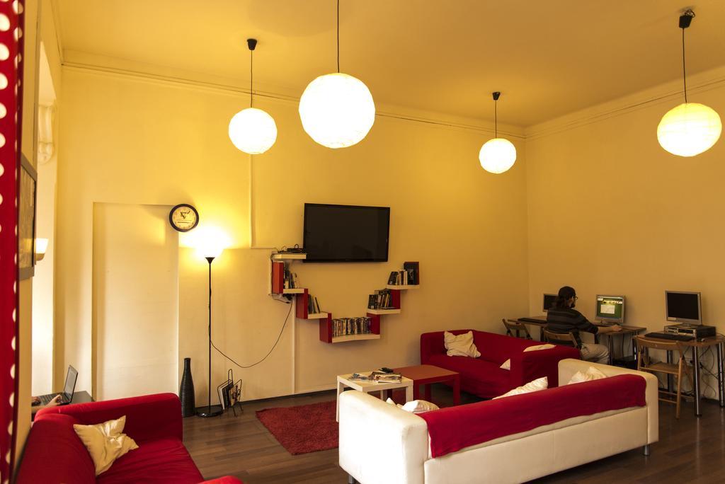 Hostel Yellow Krakow Ngoại thất bức ảnh