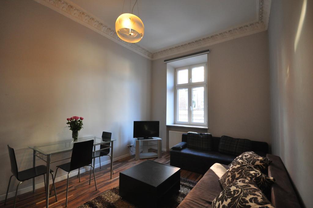 Hostel Yellow Krakow Phòng bức ảnh
