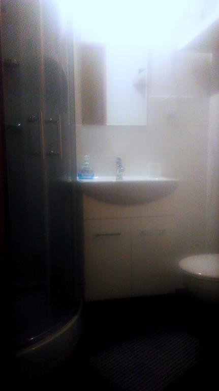 Hostel Yellow Krakow Ngoại thất bức ảnh