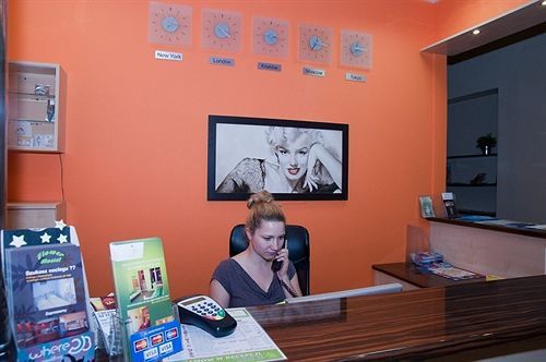 Hostel Yellow Krakow Ngoại thất bức ảnh